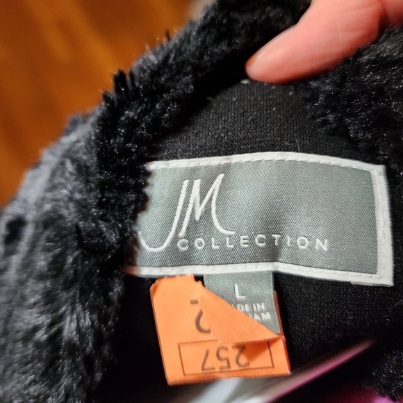 JM COLLECTION BLACK FAUX FUR VEST SIZE L - Picture 9 of 9